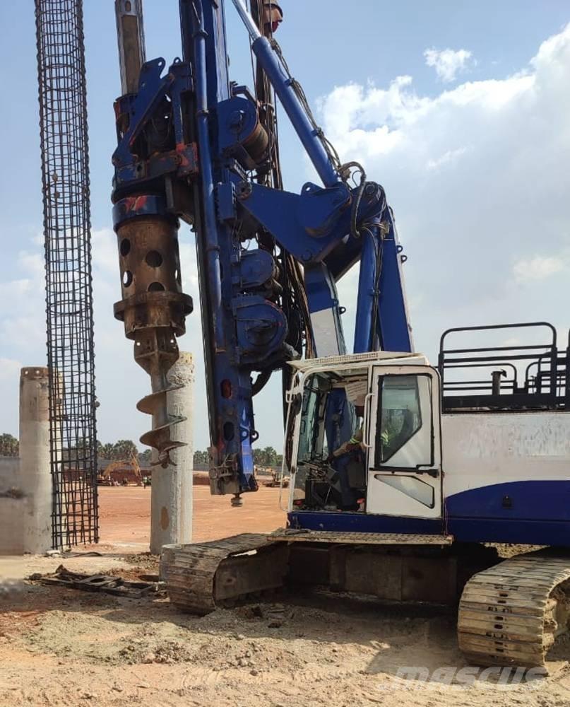 Bauer BG 18 H Drilling rigs