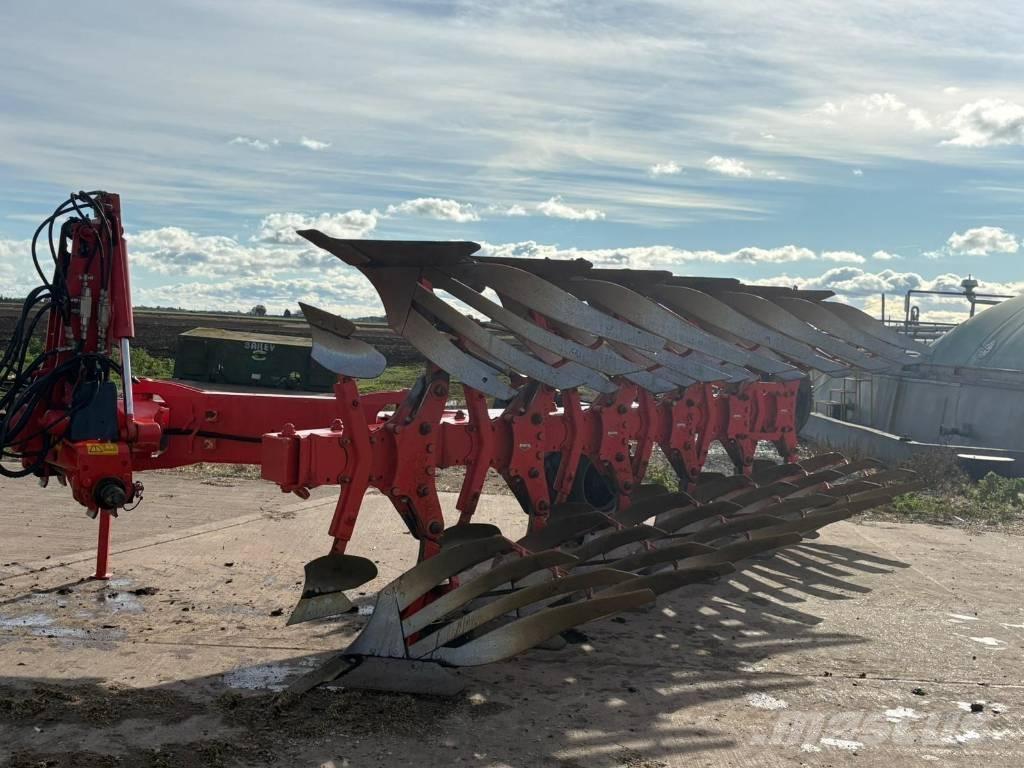 Kuhn MULTIMASTER 183 Reversible ploughs