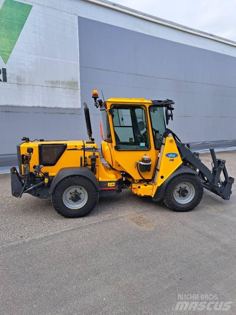 Wille 465 Compact tractors