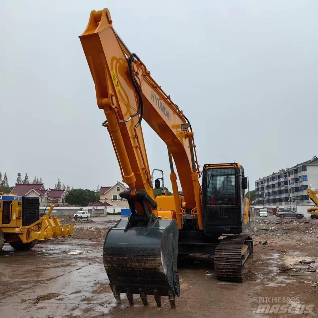 Hyundai R220LC-9 Crawler excavators