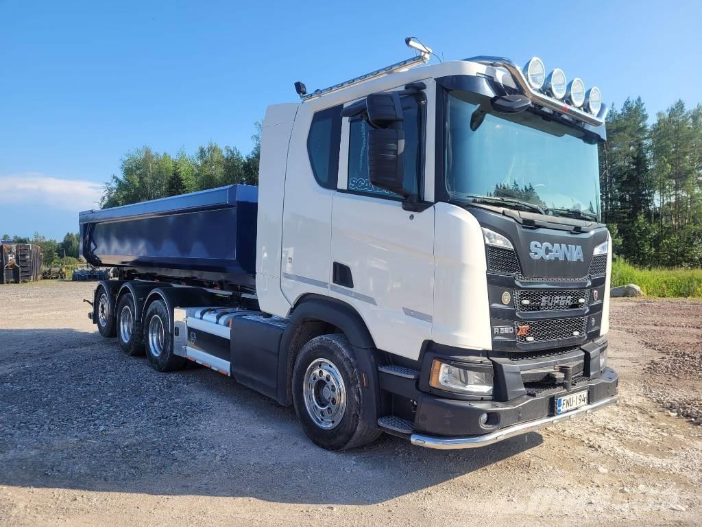 Scania R520 Hook lift trucks