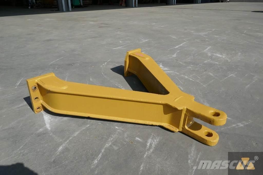 CAT D6 Drawbar Other components