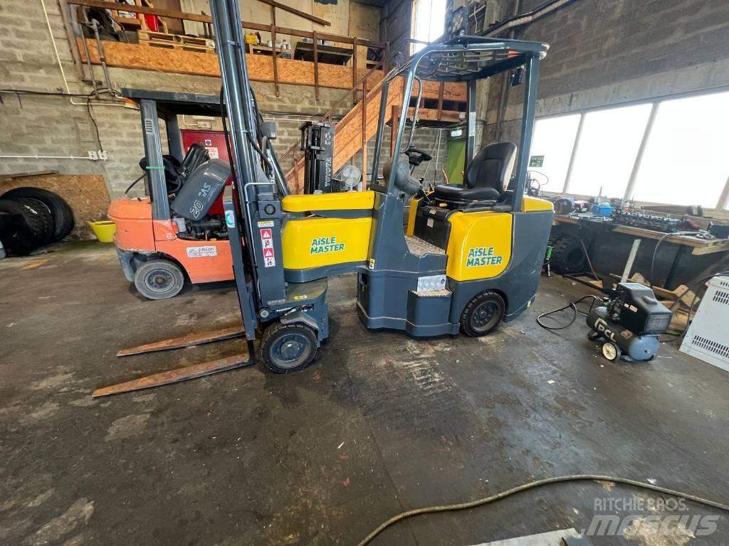 Aisle-Master AM15NE Electric forklift trucks