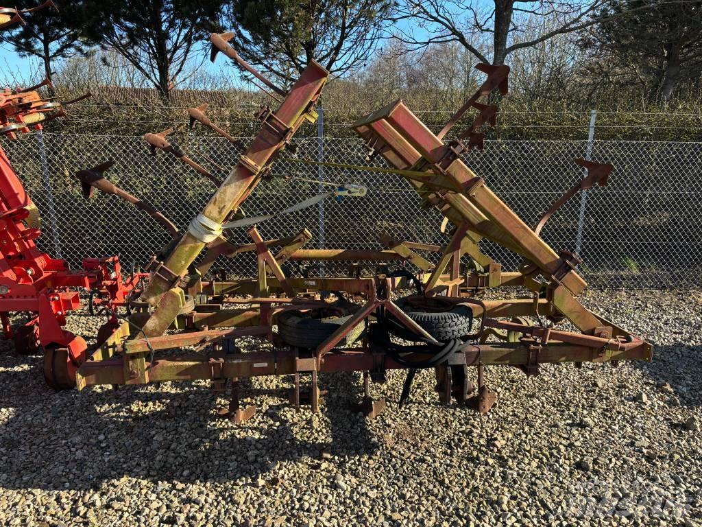 Agrodan 6 m Harrows
