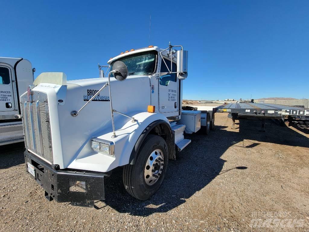 Kenworth T 800 Prime Movers