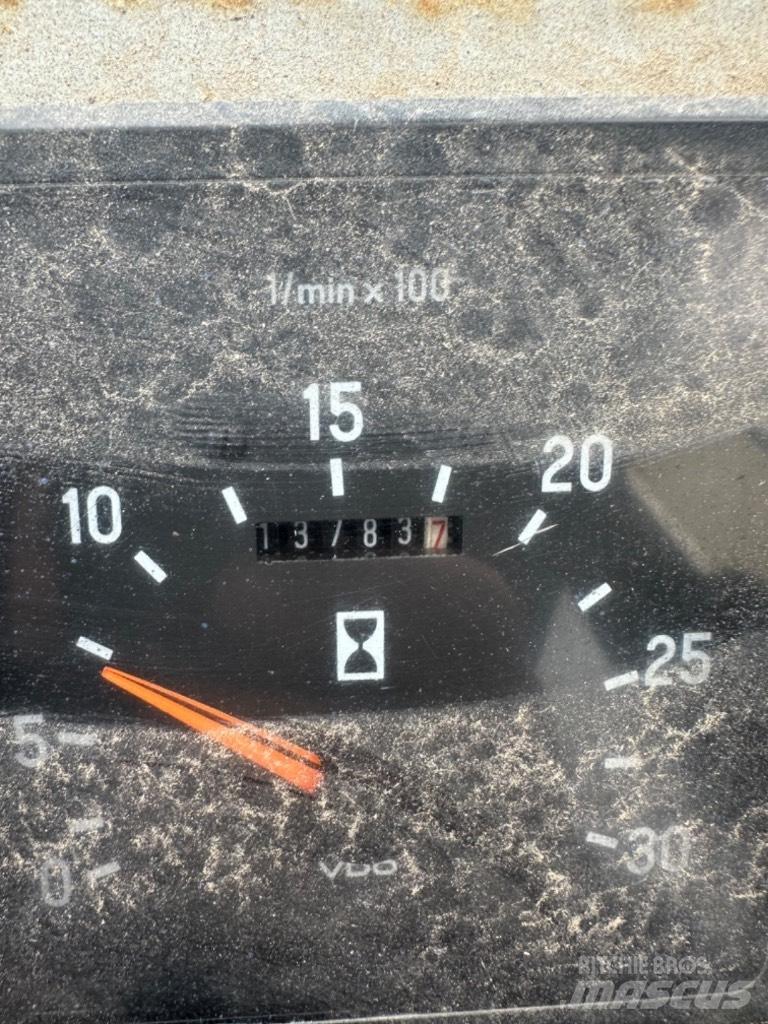 Heden 6440 Diesel trucks