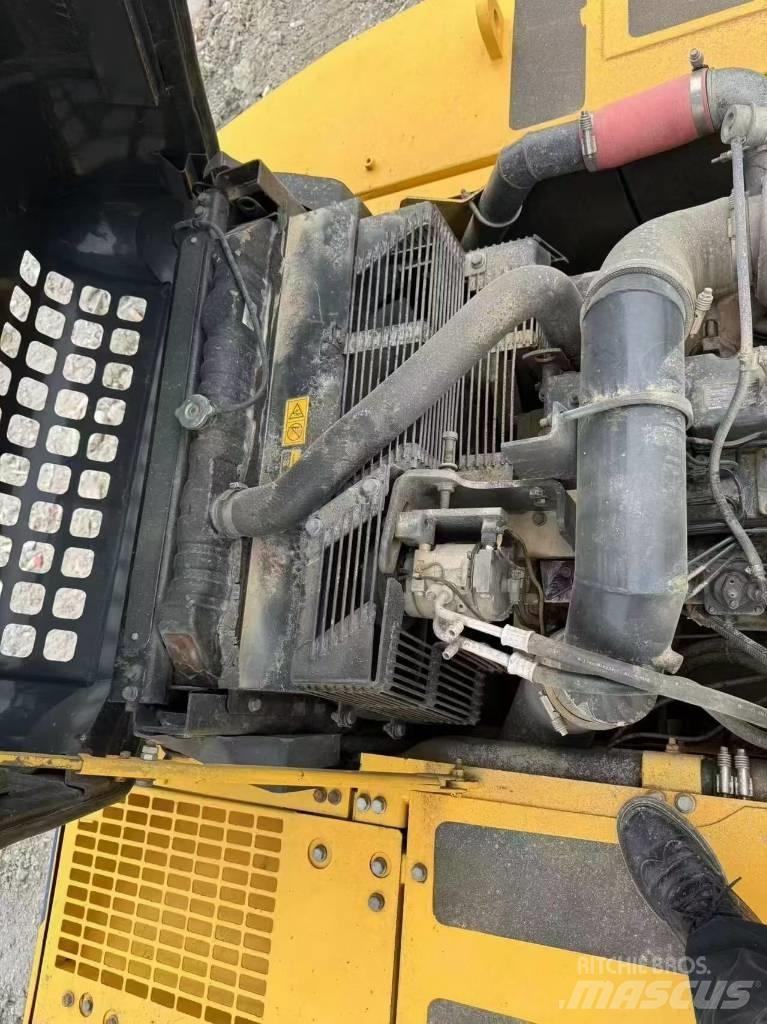 Komatsu PC 350 Crawler excavators