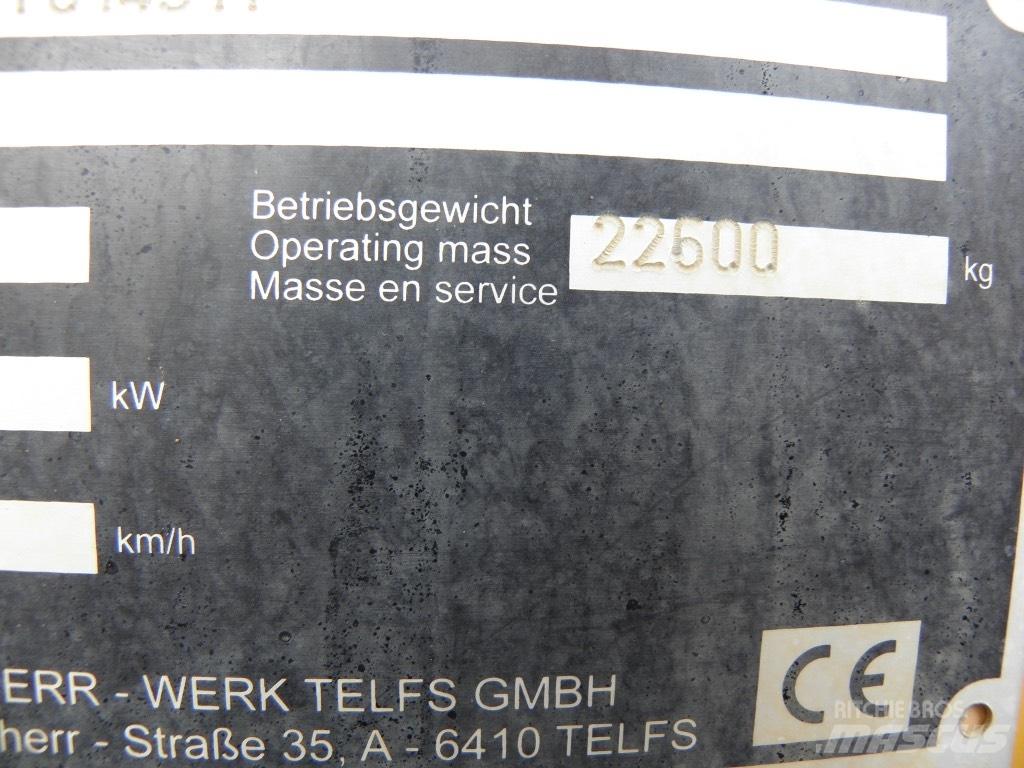 Liebherr PR 736 L GP Crawler dozers
