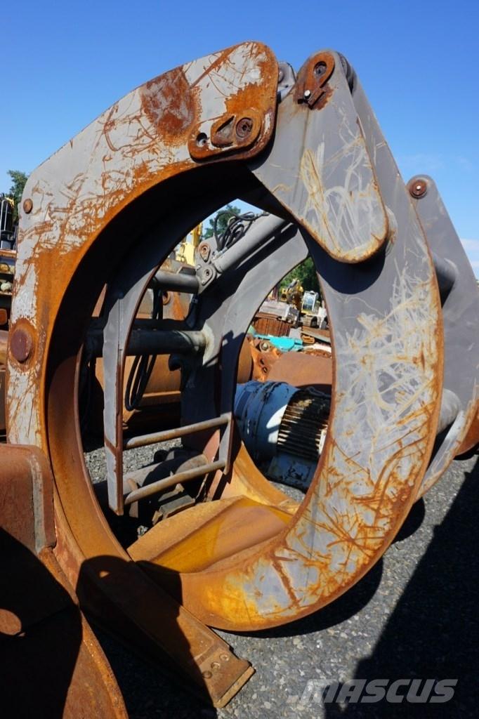 Volvo L 180 Grapples