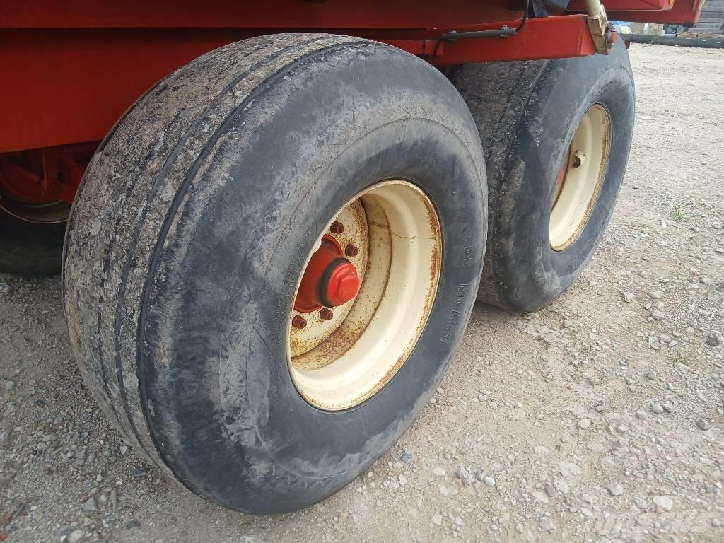 Beco super 1200 Tipper trucks