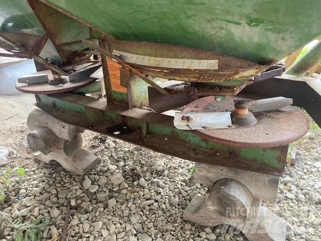 Amazone ZA-U 1500 Mineral spreaders