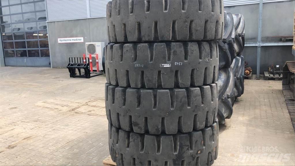  Øvrige ØVRIGE Tyres, wheels and rims