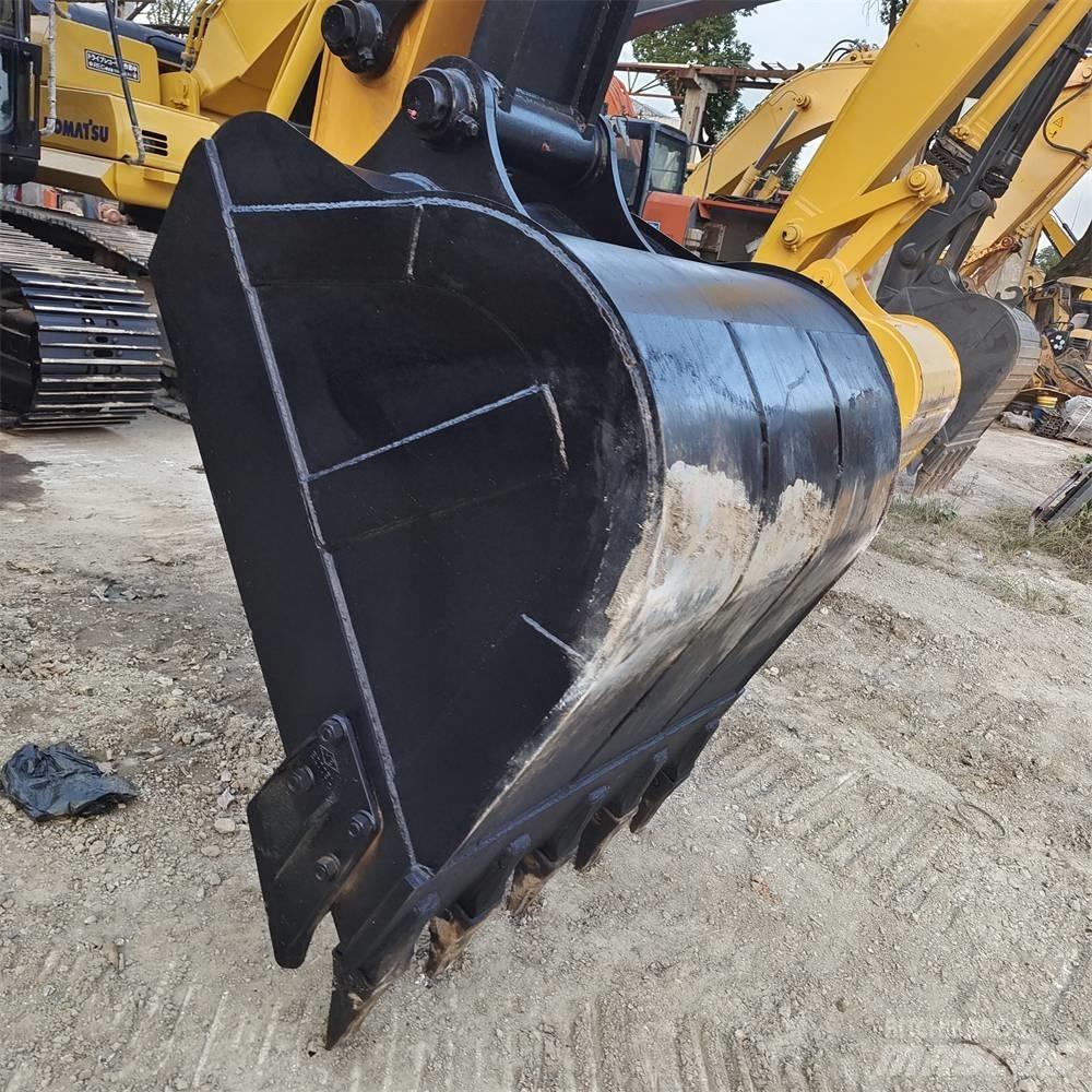 Sany SY 215 C Crawler excavators