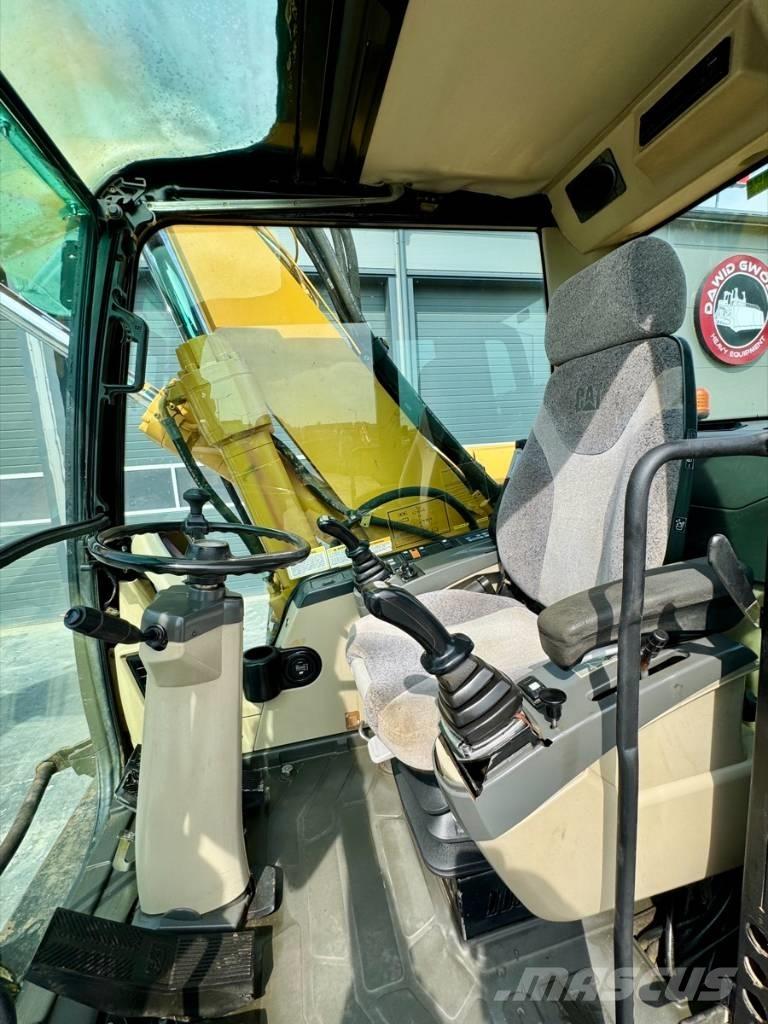 CAT M 318 C Wheeled excavators