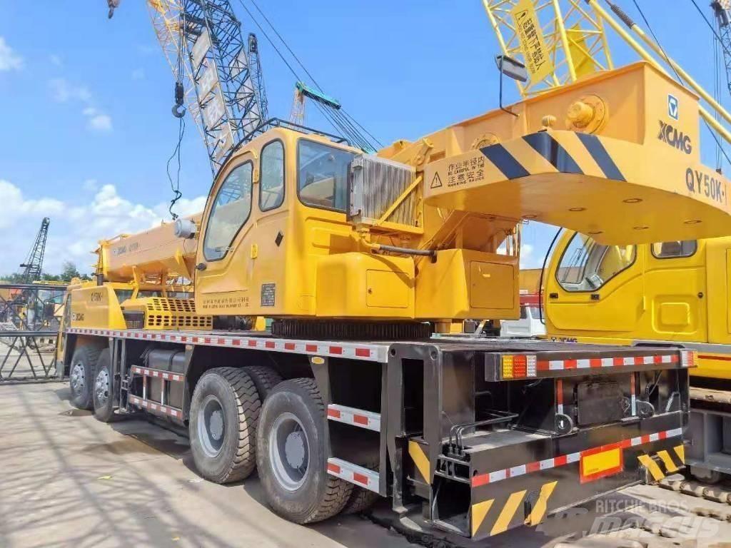 XCMG 50 Track mounted cranes