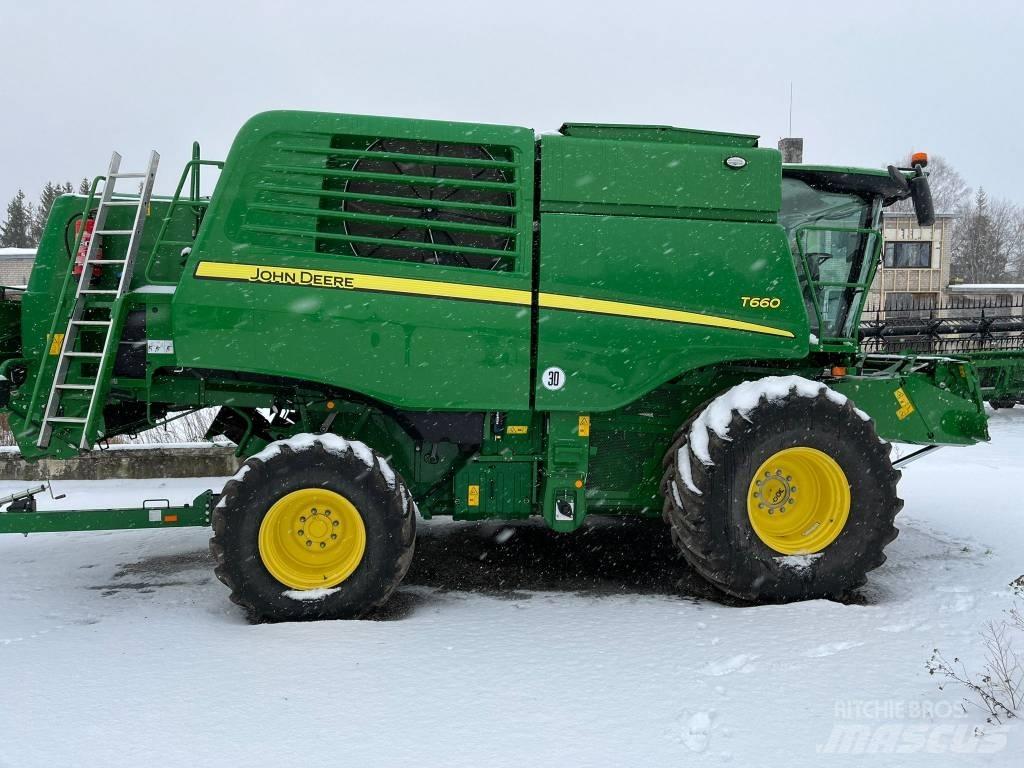 John Deere T 660 Combine harvesters
