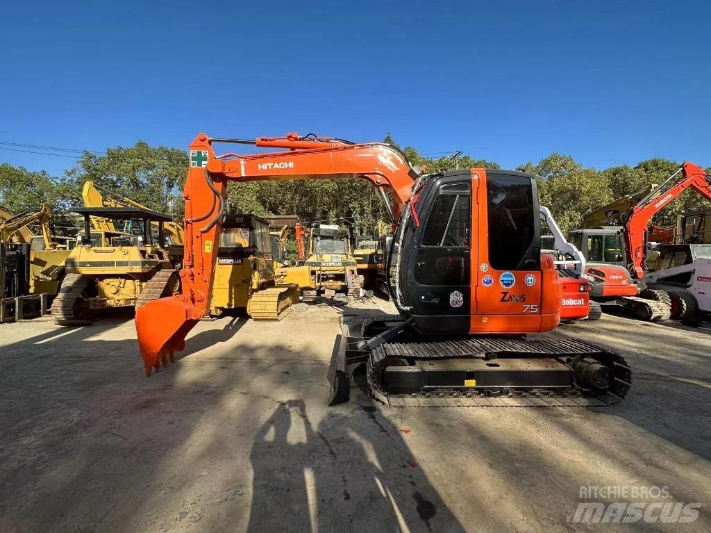 Hitachi ZX 75 Crawler excavators