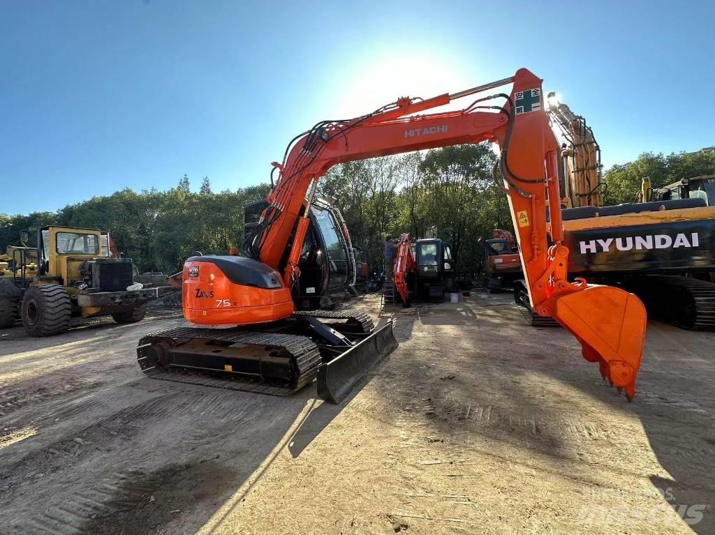 Hitachi ZX 75 Crawler excavators