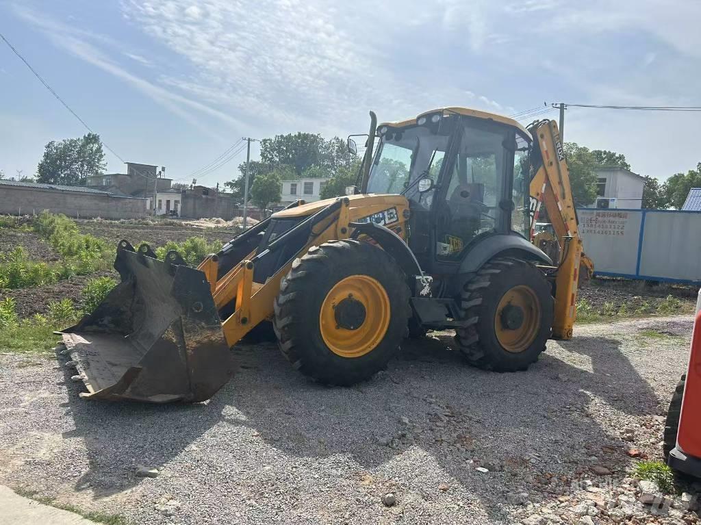 JCB 4 CX Backhoe