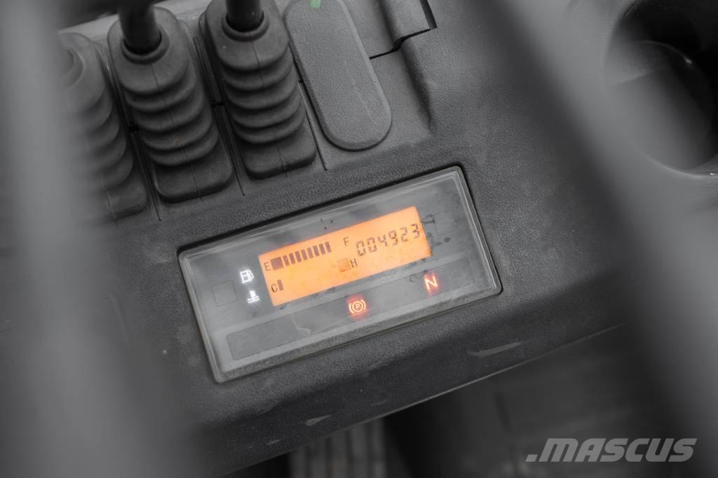 Manitou MI 30 D Diesel trucks
