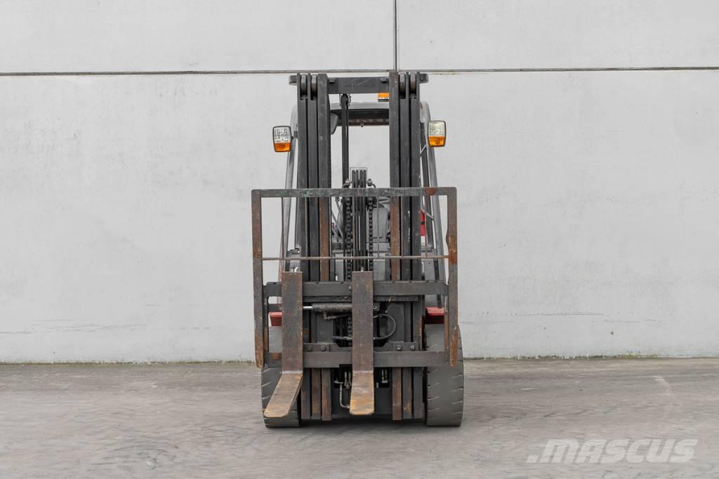 Manitou MI 30 D Diesel trucks