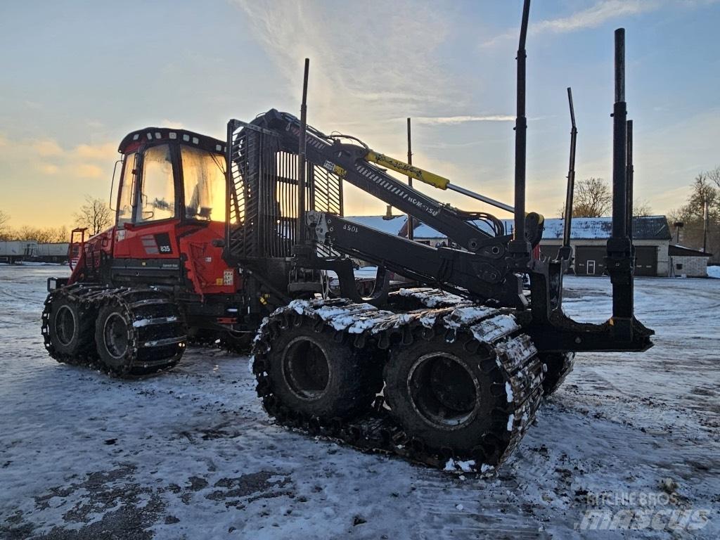 Komatsu 835 Forwarders