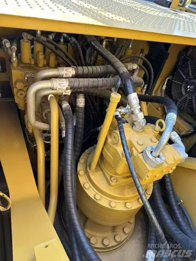 CAT 330 D2 L Crawler excavators