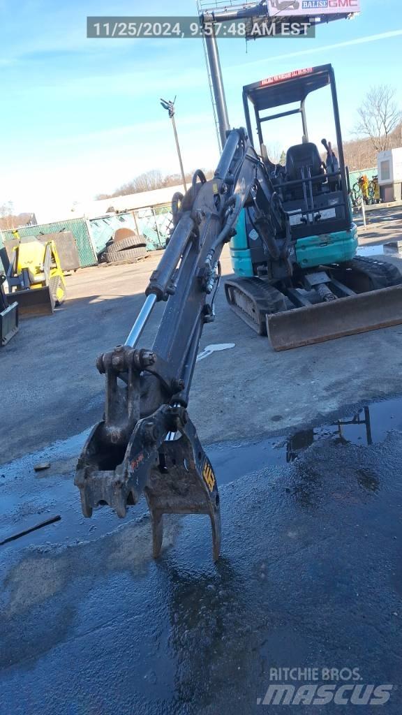 Kato HD 30V4 Mini excavators < 7t (Mini diggers)