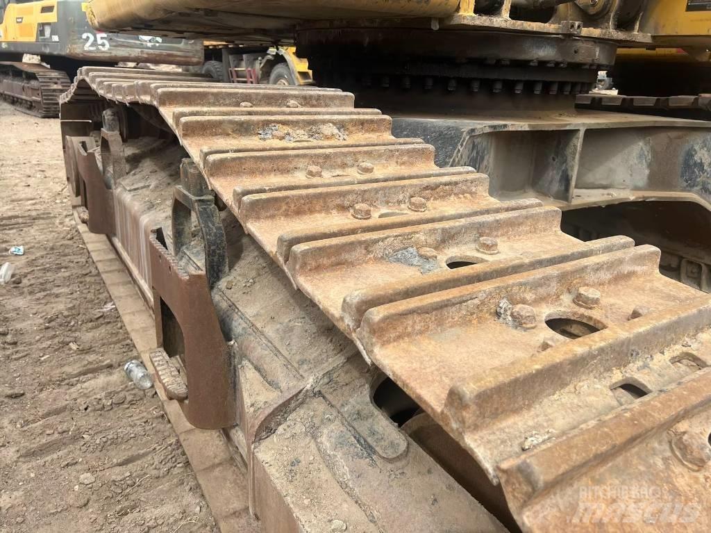 CAT 340 Crawler excavators