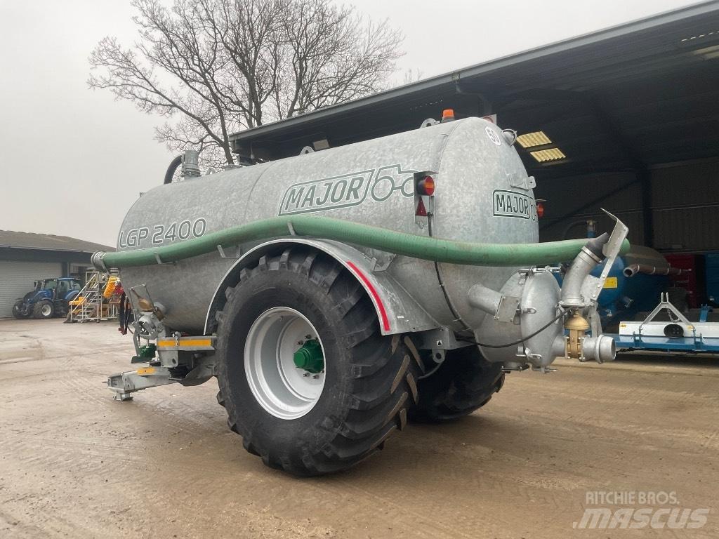 Major LGP 2400 Slurry tankers