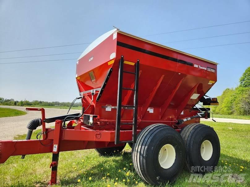 Salford TROOPER PT Fertilizer sprayers