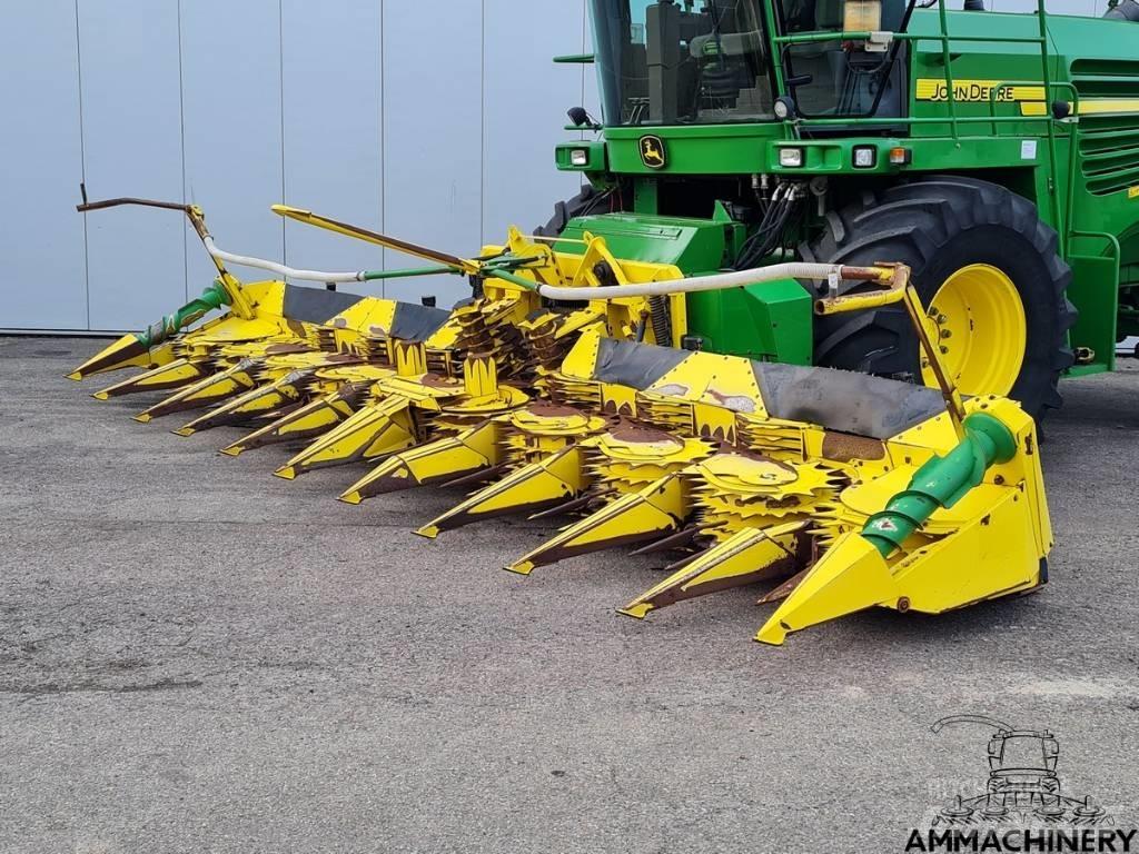 Kemper 375 Combine harvester heads