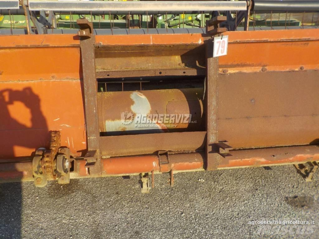Laverda MT 5 Combine harvester heads