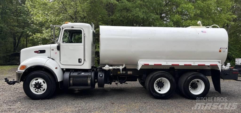 Peterbilt 348 Water bowser