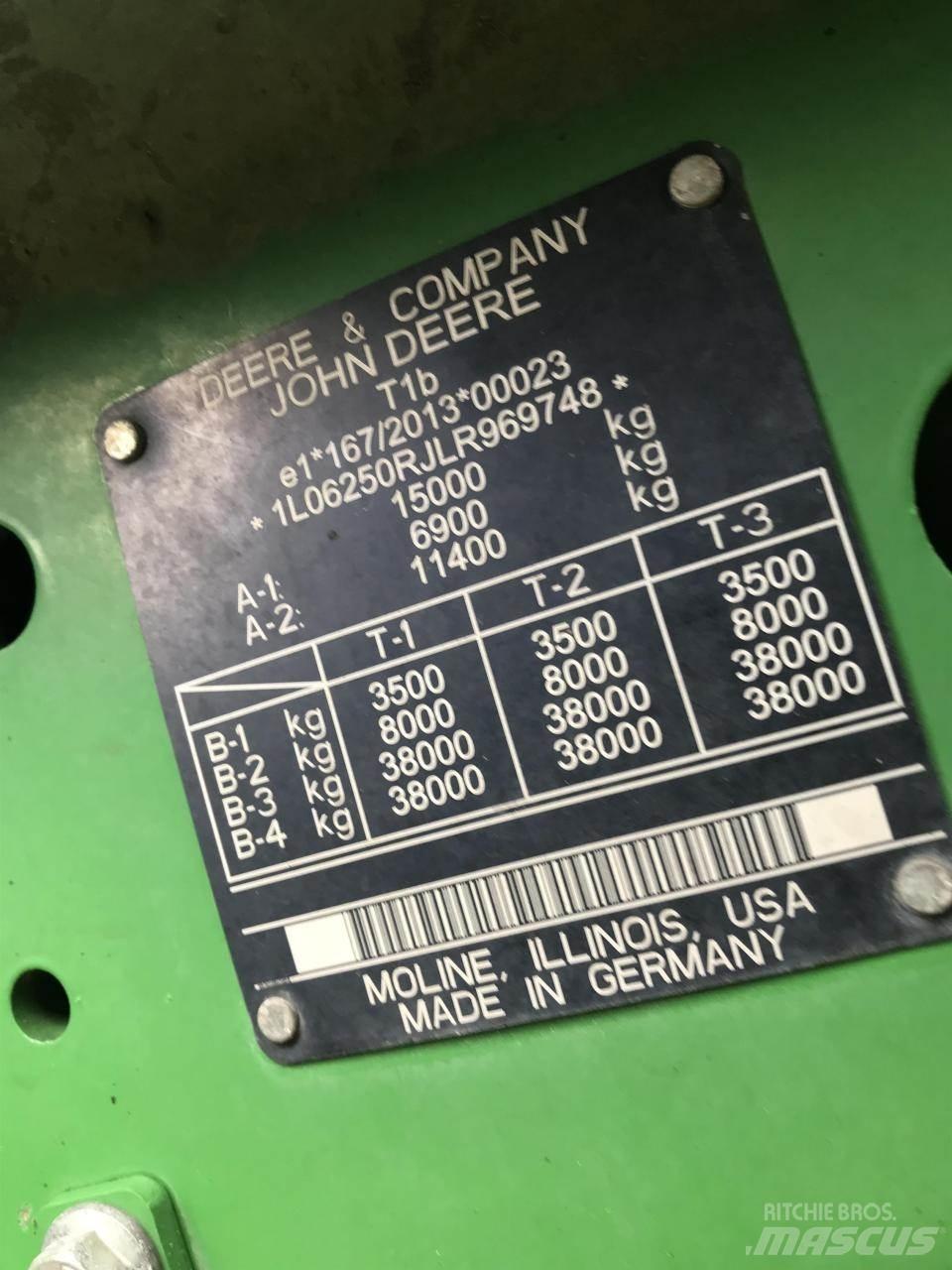 John Deere 6250R Tractors