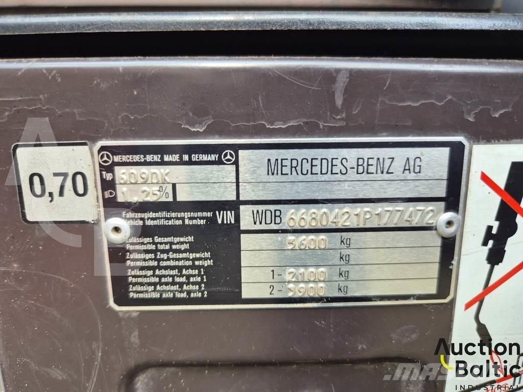 Mercedes-Benz 609 Tipper trucks