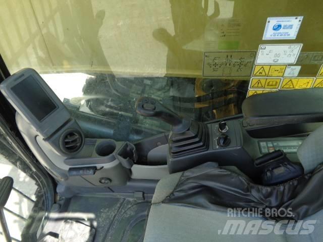 CAT 374 D LME Crawler excavators