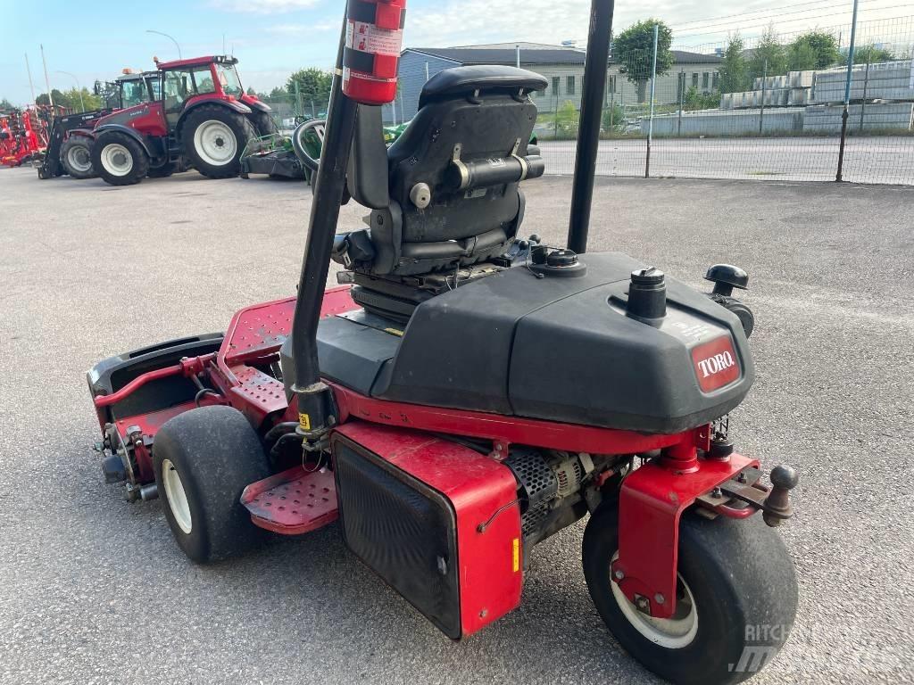 Toro GR3250 Riding mowers