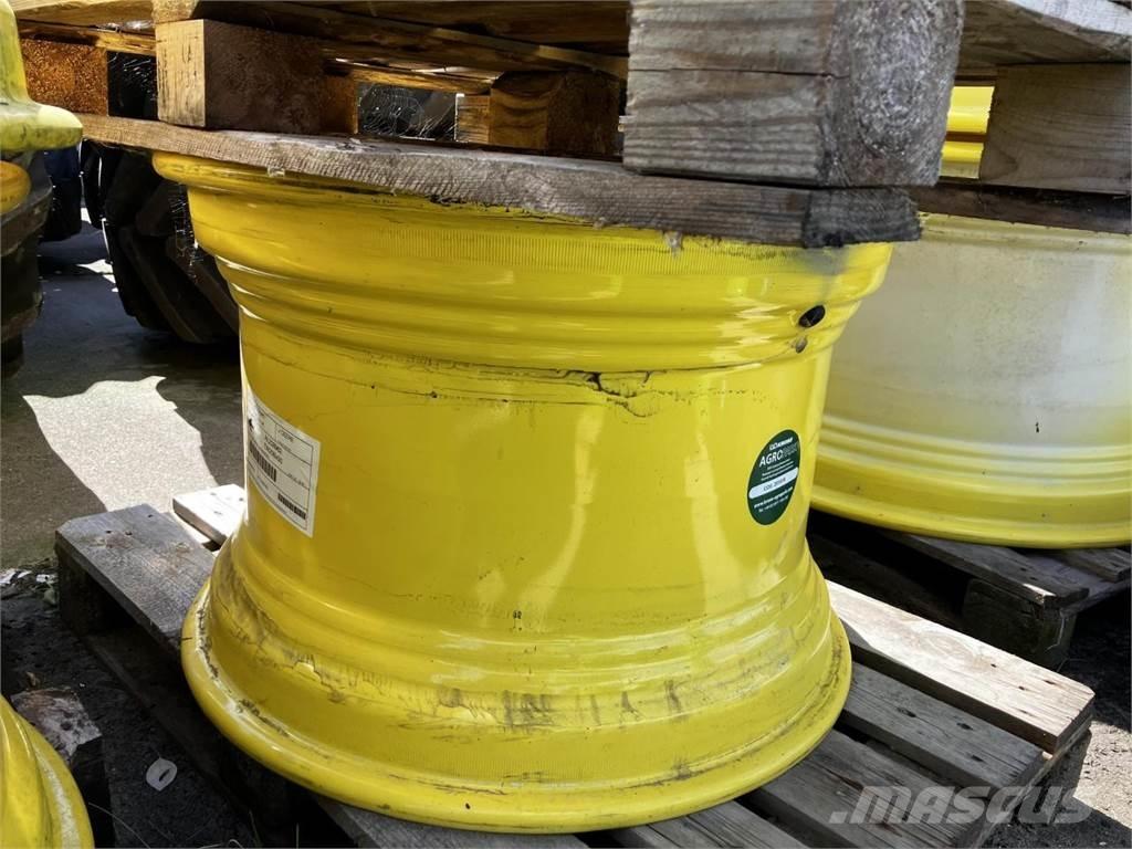 John Deere 20x30 Tyres, wheels and rims