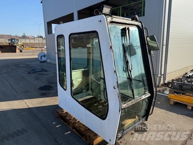 Liebherr SERIA B CAB Cabins and interior