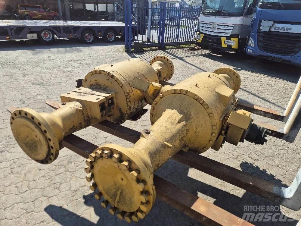 CAT 966G Axles