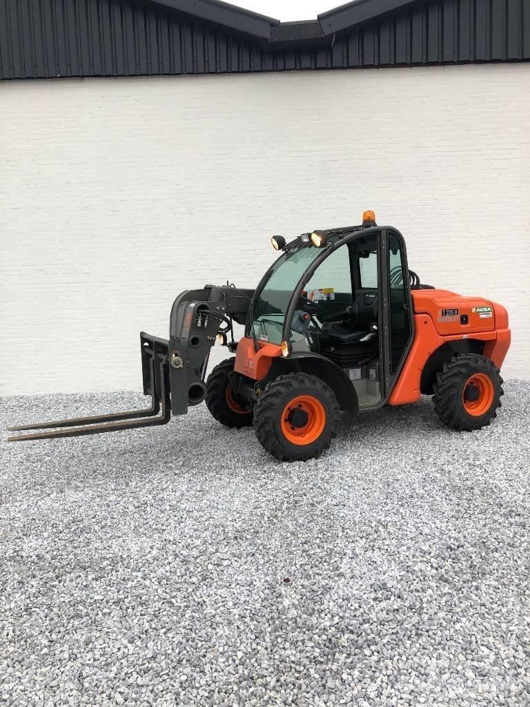 Ausa T 235 H Telescopic handlers