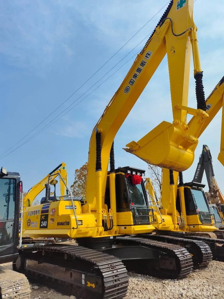 Komatsu PC 240 LC-8 Crawler excavators