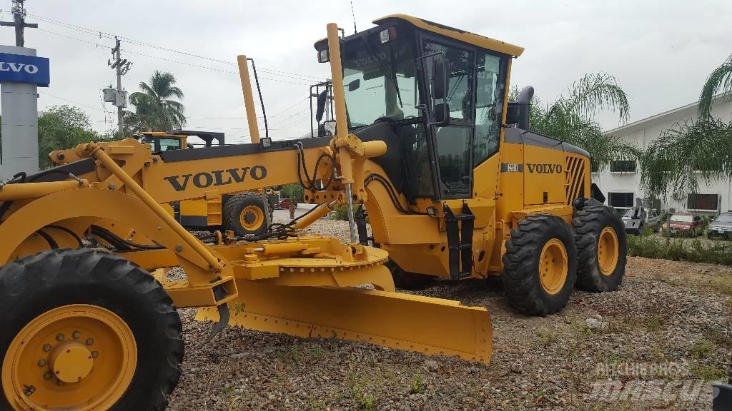 Volvo G930 Graders