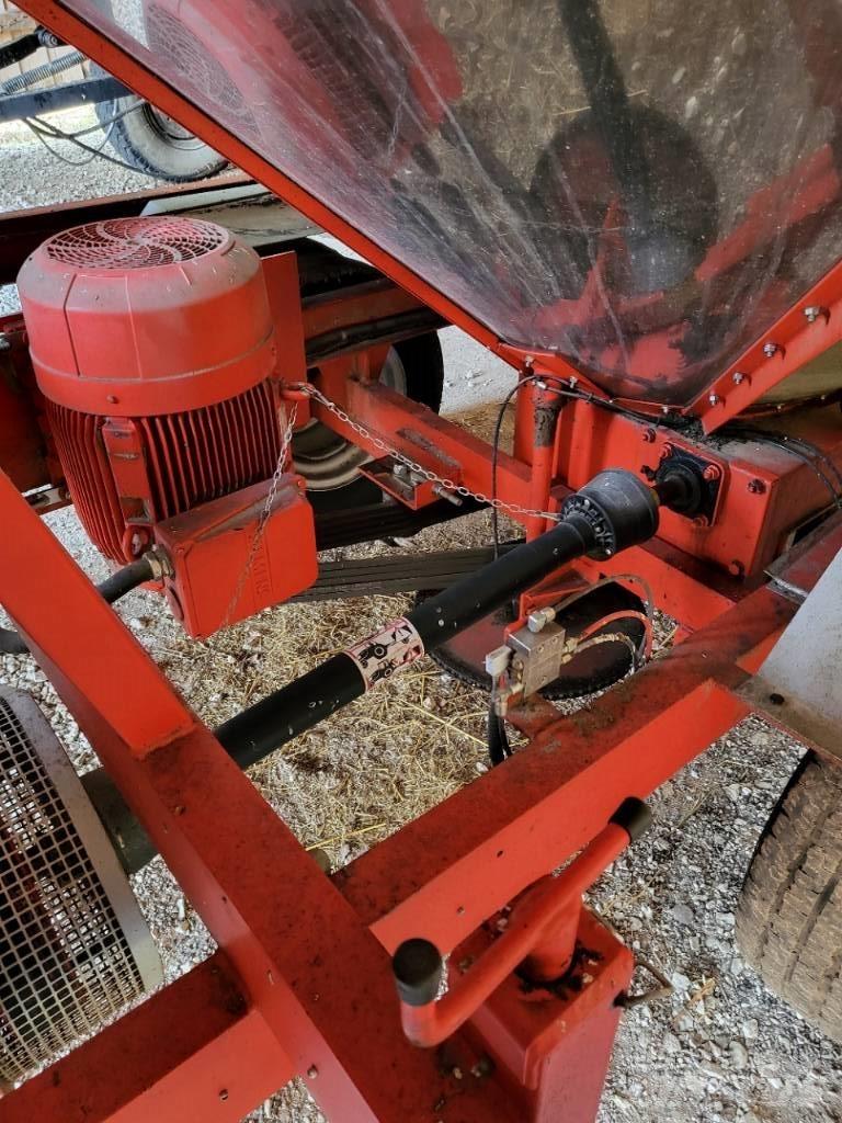  Pedrotti Large 270 Grain dryers