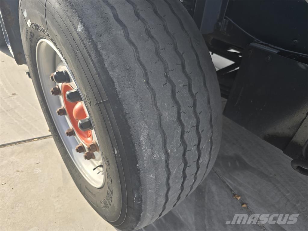  [div] DAF TT2100DH Terminal tractors