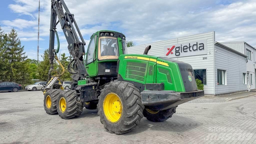 John Deere 1170 E Harvesters