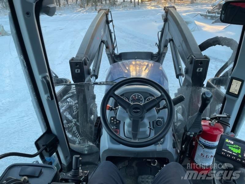 Valtra N 134 A Tractors