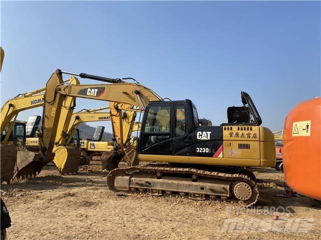 CAT 323D Crawler excavators