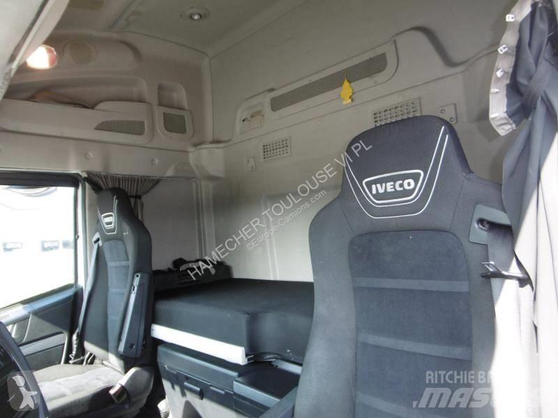 Iveco NP460 Prime Movers